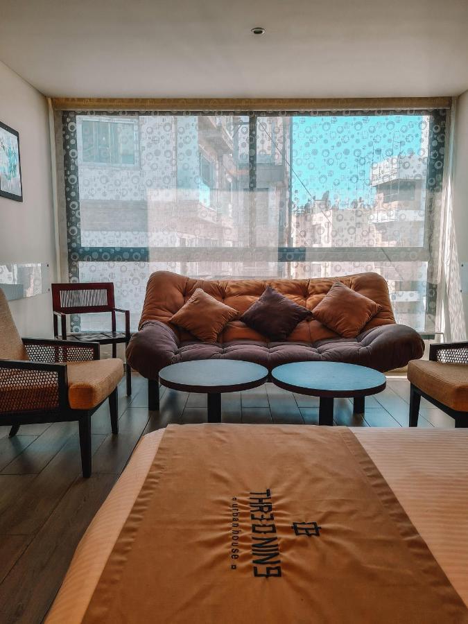 Three O Nine Hotel Бейрут Екстер'єр фото