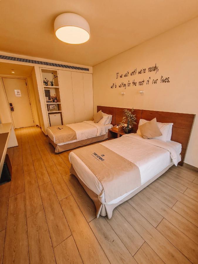 Three O Nine Hotel Бейрут Екстер'єр фото